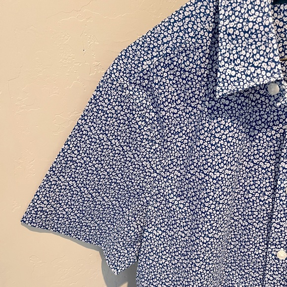 Perry Ellis Collared Shirt - Picture 5 of 11